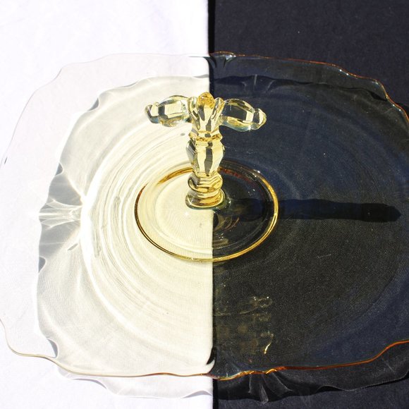 Depression Glass Serving Tray - Picture 2 of 5